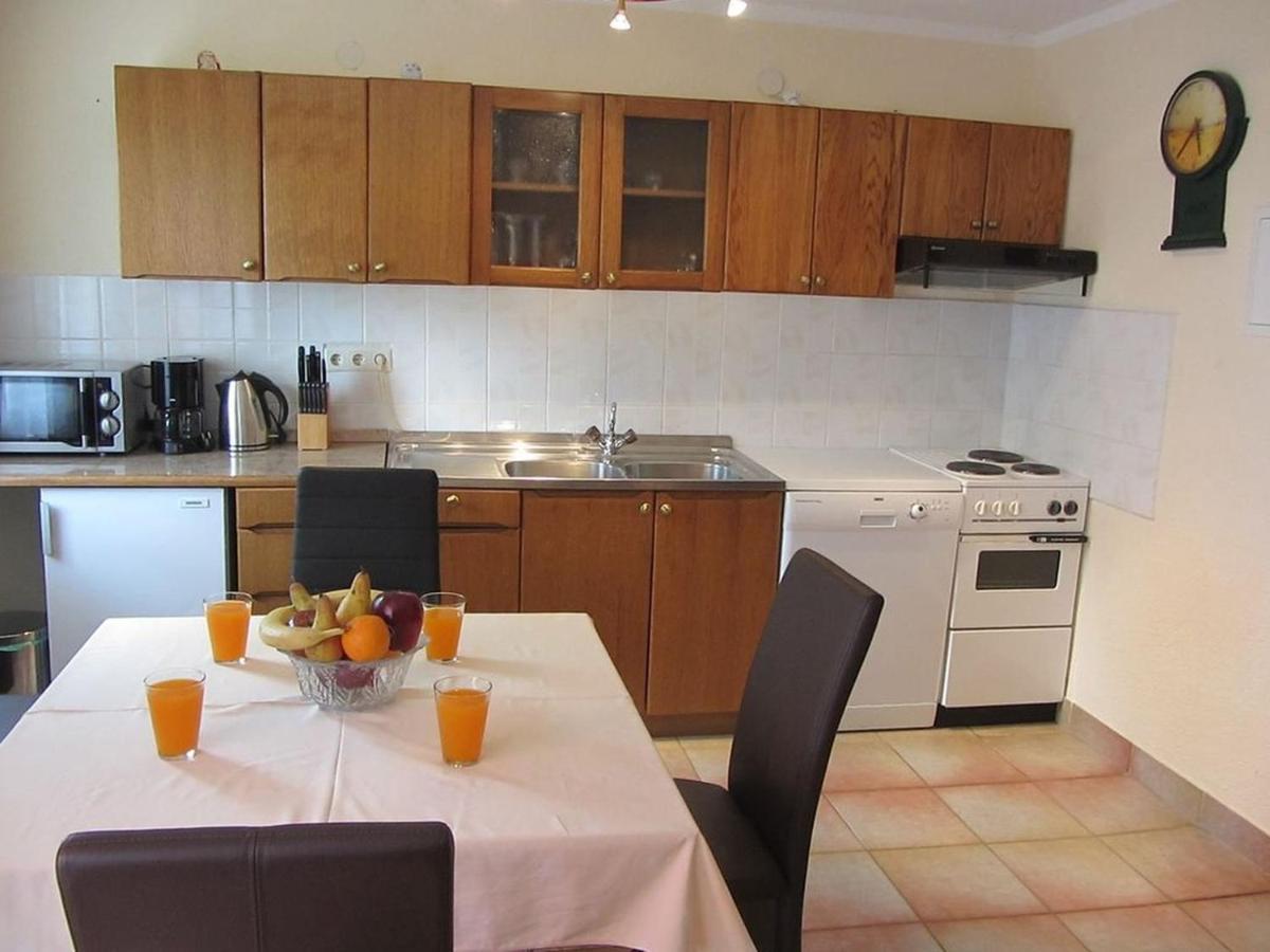 Apartments Marijana Srsici Экстерьер фото