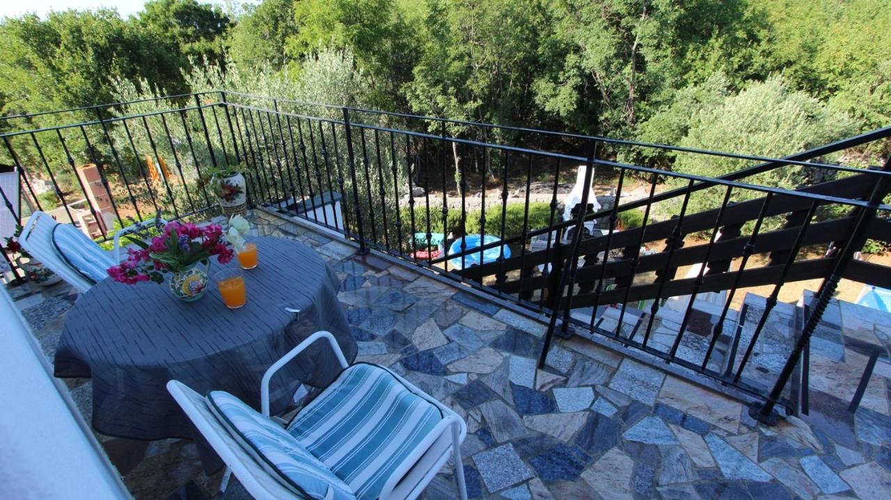 Apartments Marijana Srsici Экстерьер фото