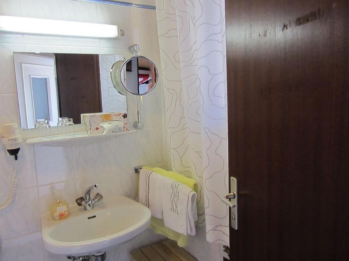 Apartments Marijana Srsici Экстерьер фото