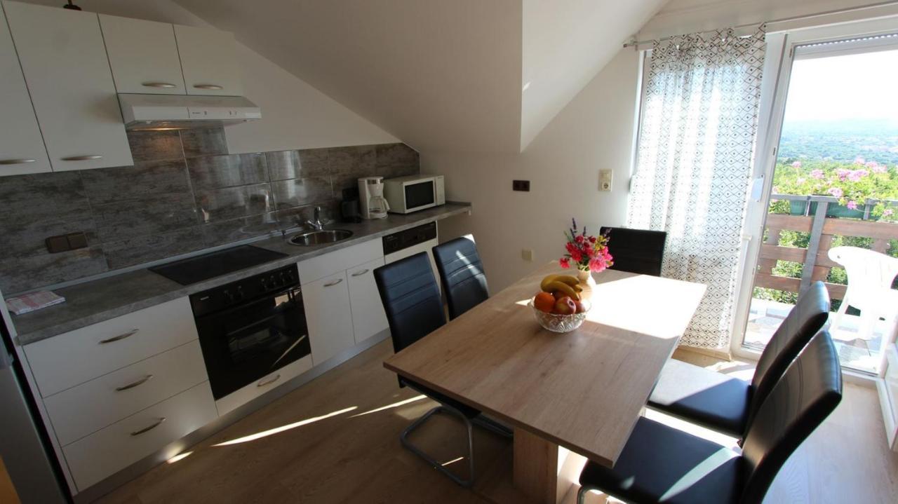 Apartments Marijana Srsici Экстерьер фото